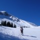 Zugegeben: die Krinnenspitze lockt bei dem Wetter schon gewaltig. Aber: wir müssen ja erst mal testen, wie sich die Ski und das neue Board auf der Piste verhalten. Krinnenspitze